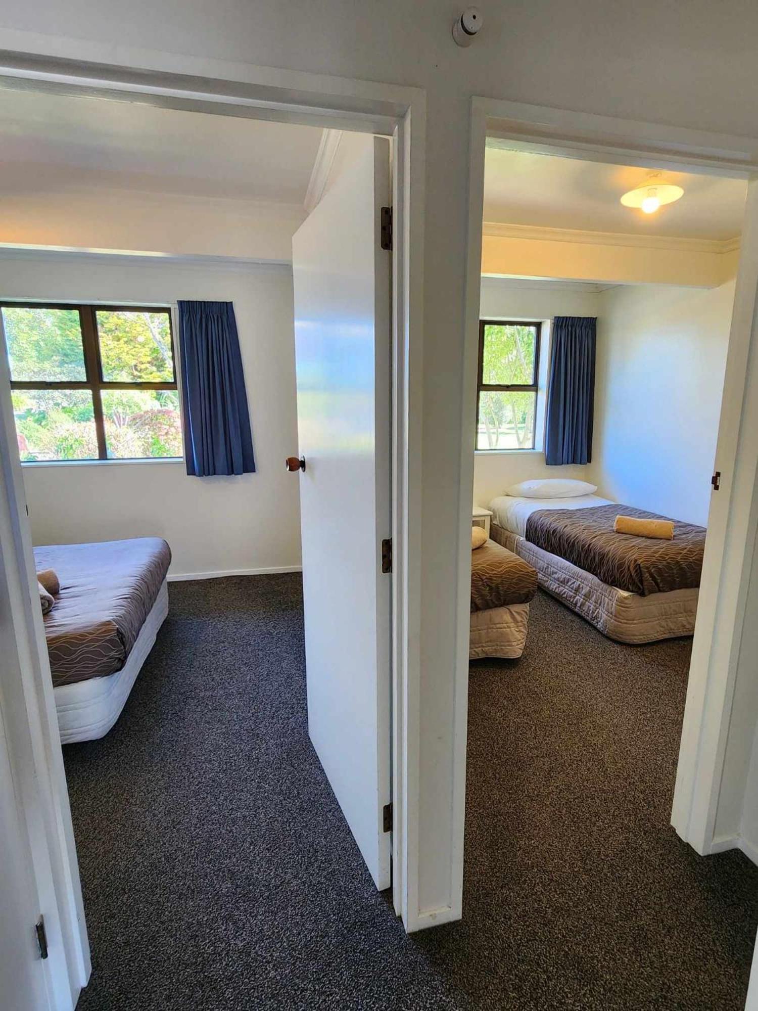 Halcombe Bulls Motel & Holiday Park מראה חיצוני תמונה